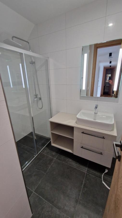 Luxusni Apartmany Certak Vaclavov u Bruntalu Exterior foto
