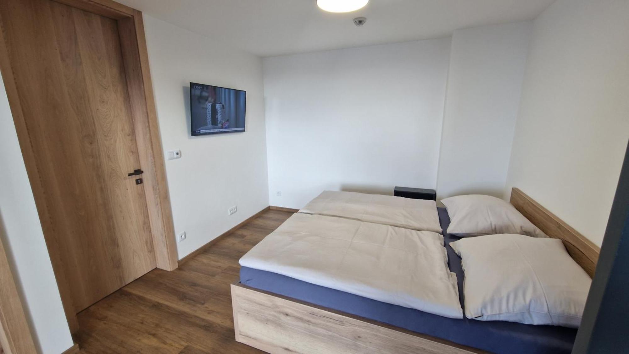 Luxusni Apartmany Certak Vaclavov u Bruntalu Exterior foto